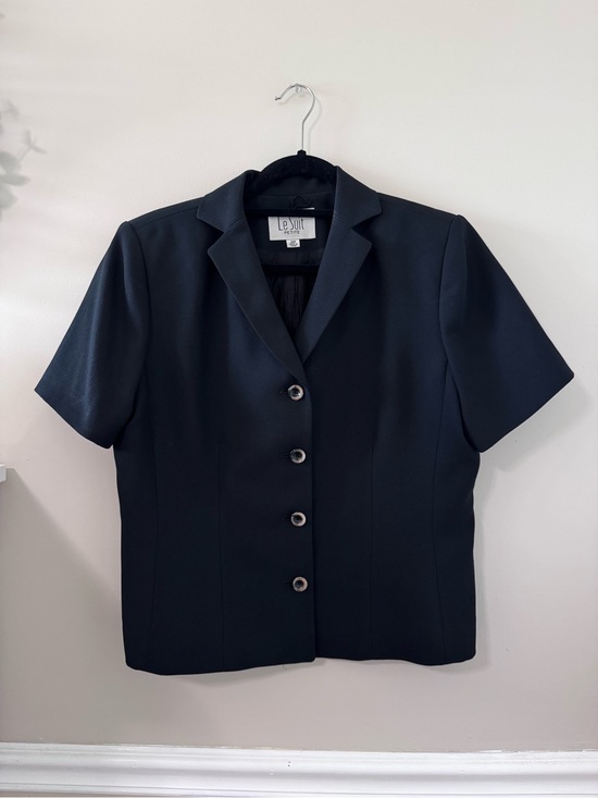 Le Suit Jackets & Blazers - Le Suit Black Short Sleeve Button-Front Blazer